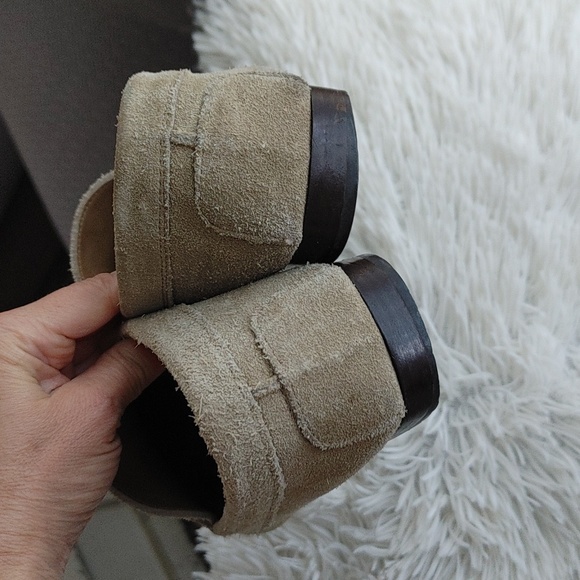TOD'S Suede soft taupe beige mens loafers slip on 6.5 - Picture 6 of 16